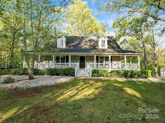 2371 Lazy Oak Dr, Lancaster, SC 29720
