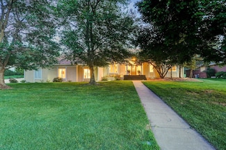 3760 E Pond Apple Dr, Springfield, MO 65809