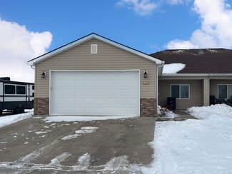 28 & 34 Adeline Dr Unit John Rian Addition, Stanley, ND 58784