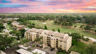 13618 Greenfield Dr Unit 405, Tampa, FL 33618