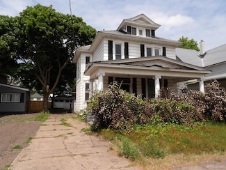 112 W Pewabic St, Ironwood, MI 49938