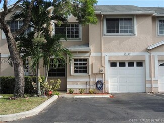 12152 SW 49th Ct, Cooper City, FL 33330