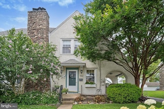 942 Ormond Ave, Drexel Hill, PA 19026