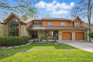 4616 Windbrook Dr, Murrysville, PA 15668