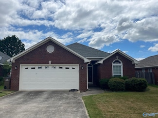 3016 Aztec Dr SE, Decatur, AL 35603