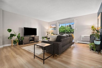 7040 E Girard Ave Unit 207, Denver, CO 80224