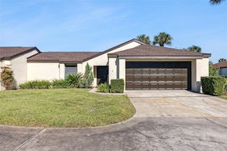 1932 Maple Cir Unit 32A, Tavares, FL 32778