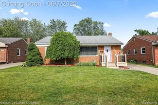 6958 Whitby St, Garden City, MI 48135