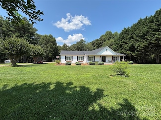 8122 Hutchison Ln, Vale, NC 28168