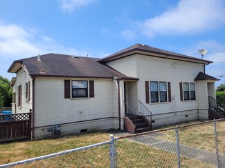 1904 Williams St, Eureka, CA 95501