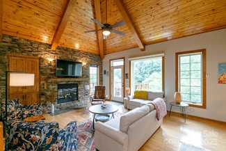 222 Creekside Way Unit D301, Burnsville, NC 28714