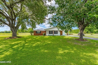 6454 Hartsfield Rd, Greenwood, FL 32443