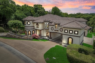 1608 Rivercrest Ct, Fort Worth, TX 76107