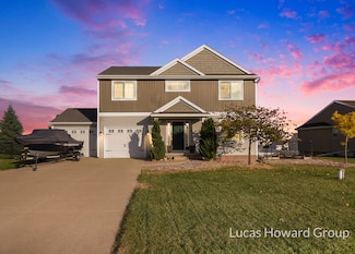 4655 Paris Ridge Dr, Caledonia, MI 49316