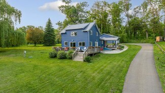 17943 Roberds Lake Blvd, Faribault, MN 55021