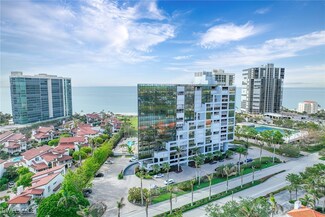 4751 Gulf Shore Blvd N Unit 1408, Naples, FL 34103