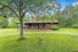 10196 Lander Rd, Wayland, NY 14572