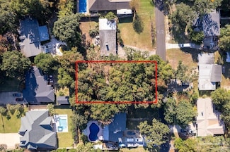 333 Valencia St, Gulf Breeze, FL 32561