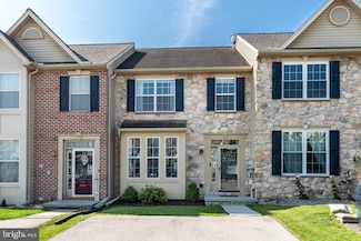 73 Sara Ln, Hanover, PA 17331