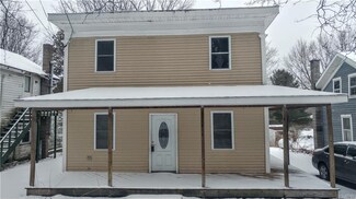 2914 E Main St, Parish, NY 13131