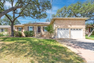 8423 Rolling Stone St, San Antonio, TX 78254