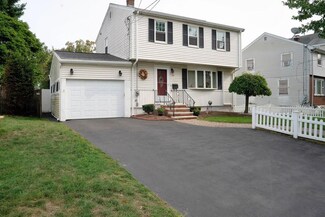 49 Hunewill Ave, Medford, MA 02155