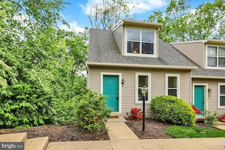 5 Westpointe Dr, Ephrata, PA 17522