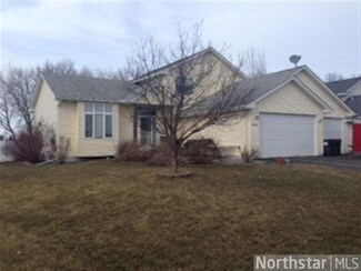 310 8th St NW, Maple Lake, MN 55358