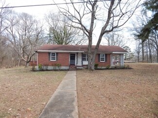 4744 Lakeridge Dr, Memphis, TN 38109