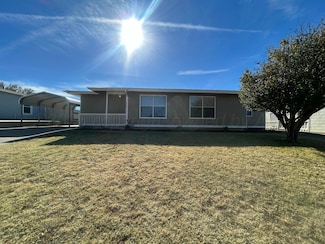 905 Harrington St, Borger, TX 79007