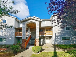 1129 W Casino Rd Unit 6, Everett, WA 98204
