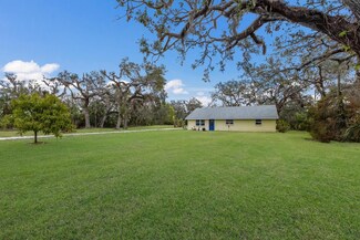 6706 16th Ave E, Palmetto, FL 34221