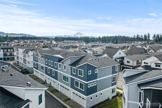 22916 SE Cherry St SE, Black Diamond, WA 98010
