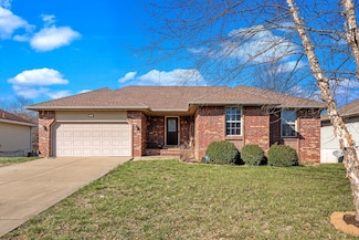 391 E Katie Dr, Springfield, MO 65803