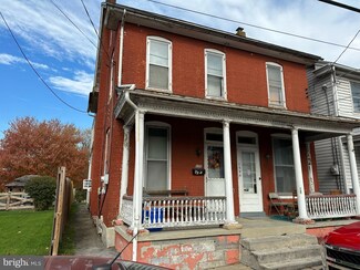153 W High St Unit 201, Elizabethtown, PA 17022