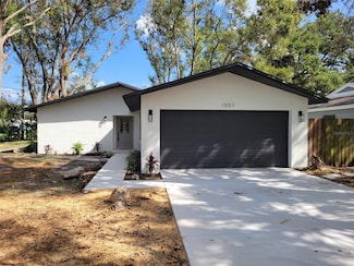 1557 Mehlenbacher Rd, Largo, FL 33770