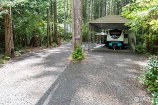 110 N Kokanee Cove Way, Hoodsport, WA 98548