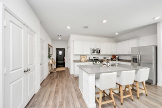 2302 Dewford Falls Dr, Rosenberg, TX 77469