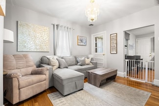 5 Hinckley St Unit 2, Somerville, MA 02145