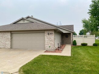 1444 Heatherwood Ct Unit 1, West Fargo, ND 58078