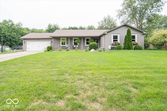 4386 Hazy Ln, Greenwood, IN 46142