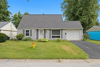 508 W Jefferson St, O Fallon, IL 62269