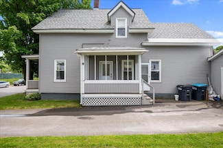 4 Center St, Barre, VT 05641
