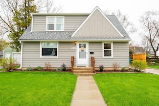 W166N8546 Theodore Ave, Menomonee Falls, WI 53051