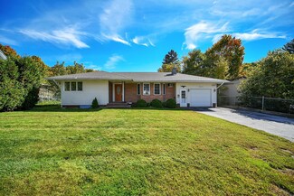 27 East St, Barre, VT 05641