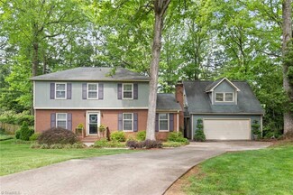 1224 Willowlake Ct, Winston Salem, NC 27106