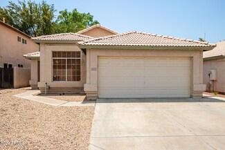 209 W Helena Dr, Phoenix, AZ 85023