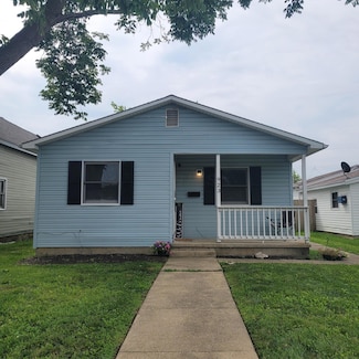 923 E Temple St, Washington Court House, OH 43160