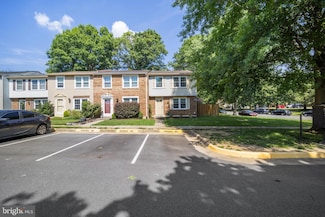 5300 Larochelle Ct, Alexandria, VA 22315