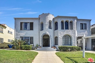 1358 S Cloverdale Ave, Los Angeles, CA 90019